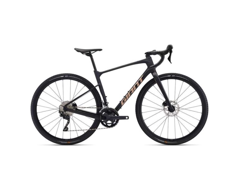 Giant Revolt Advanced 3 - Carbon Large